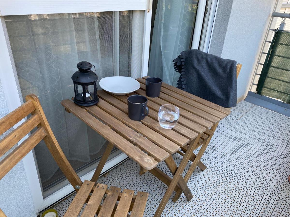 Sziget Apartment Gyor Exterior photo